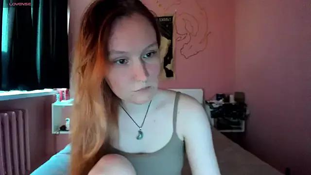 Morning_starr from StripChat is Freechat