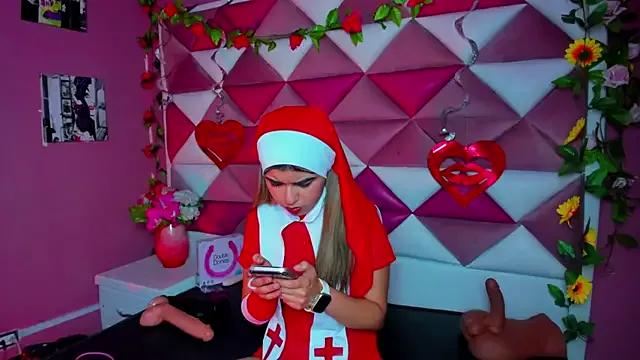 Entertain your itch for girls livestreamers with our collection of stunning models, skilled in the art of temptation and delight.