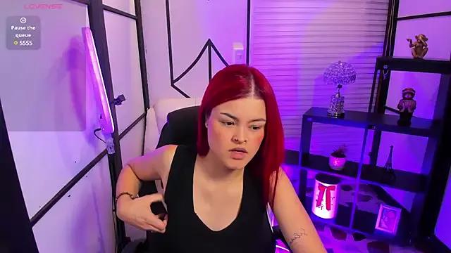 Entertain your itch for girls livestreamers with our collection of stunning models, skilled in the art of temptation and delight.