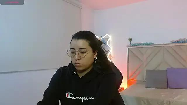 NANAKY_TAY from StripChat is Freechat