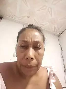 Naomi-Mature from StripChat is Freechat