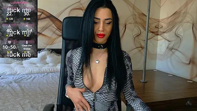 Entertain your itch for girls livestreamers with our collection of stunning models, skilled in the art of temptation and delight.