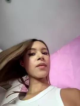 Photos of Natalia_vidal from StripChat is Freechat