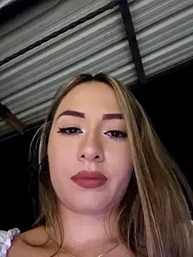Natasanz from StripChat is Freechat