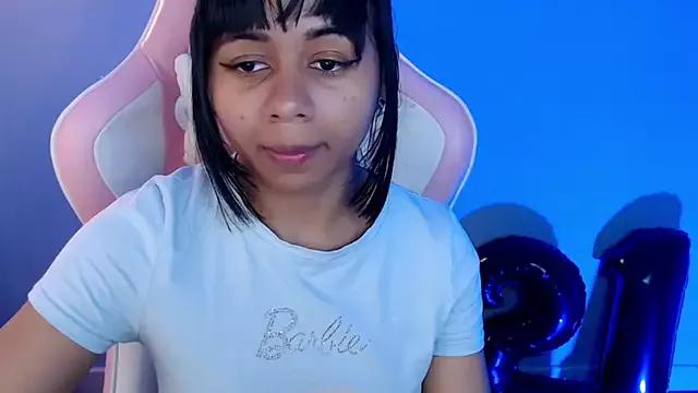 Entertain your itch for girls livestreamers with our collection of stunning models, skilled in the art of temptation and delight.