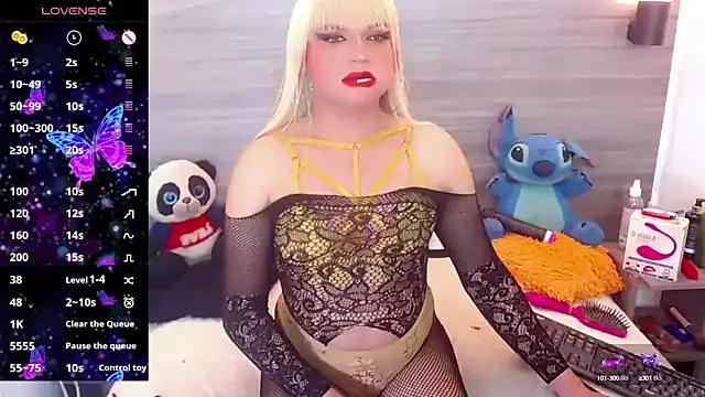 natashaislerxxx from StripChat is Freechat