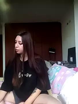 NatashaJuicy from StripChat is Freechat