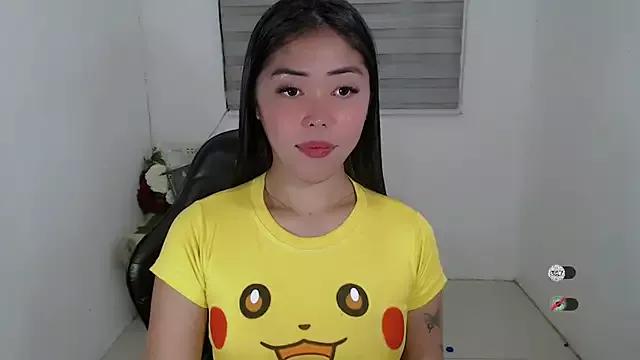 NaughtyBelle from StripChat is Freechat