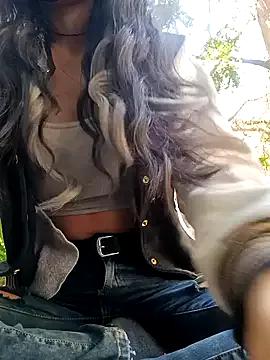 NaughtyMiuw from StripChat is Freechat