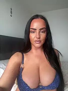 Entertain your itch for girls livestreamers with our collection of stunning models, skilled in the art of temptation and delight.