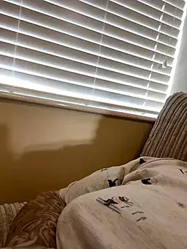 NaughtyWife_25 from StripChat is Freechat