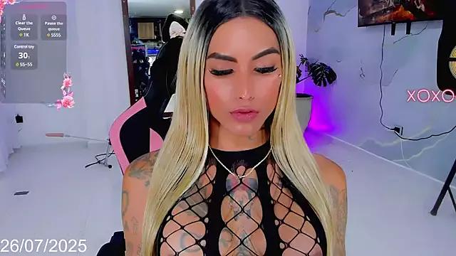 Entertain your itch for girls livestreamers with our collection of stunning models, skilled in the art of temptation and delight.