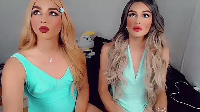 New_Dolls from StripChat is Freechat