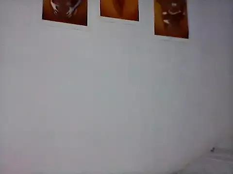 nhayasquirt from StripChat is Freechat