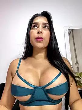 NiaSoler from StripChat is Freechat