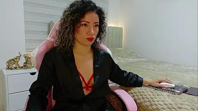 Entertain your itch for girls livestreamers with our collection of stunning models, skilled in the art of temptation and delight.