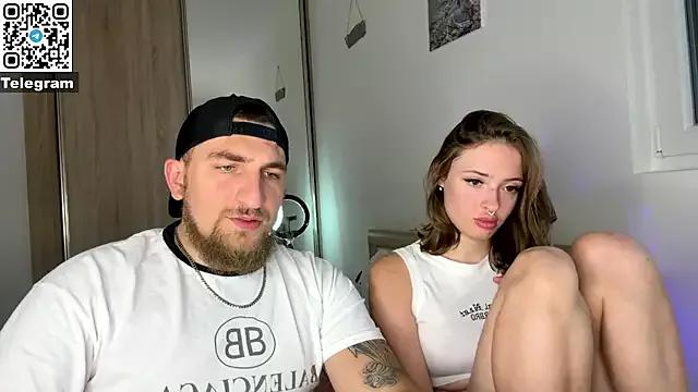 Entertain your itch for girls livestreamers with our collection of stunning models, skilled in the art of temptation and delight.