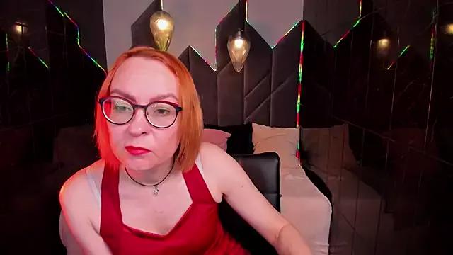 Entertain your itch for girls livestreamers with our collection of stunning models, skilled in the art of temptation and delight.
