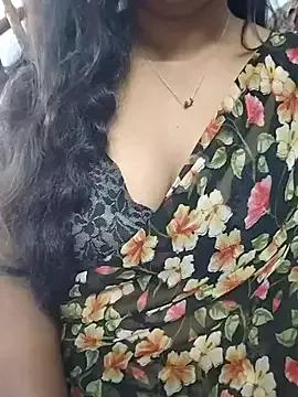 Nikitha_telugu from StripChat is Freechat