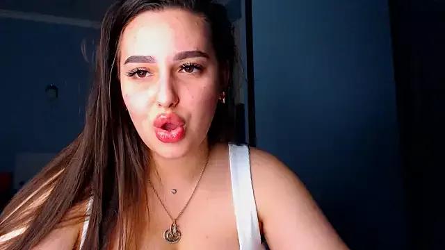 NikiWhite from StripChat is Freechat