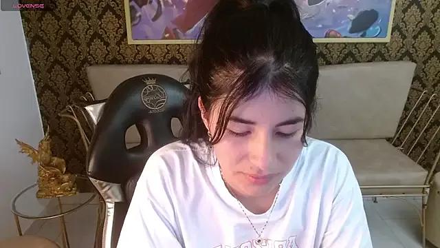 Nina_harper_ from StripChat is Freechat