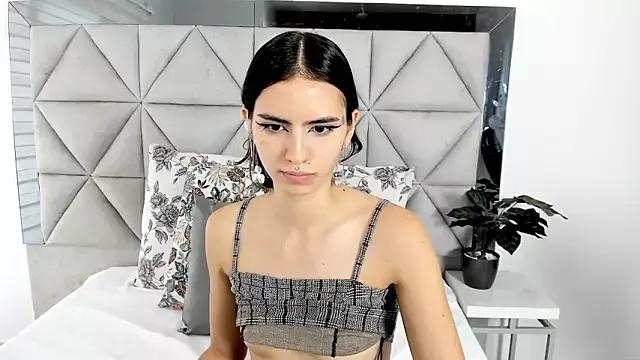Entertain your itch for girls livestreamers with our collection of stunning models, skilled in the art of temptation and delight.