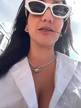 Entertain your itch for girls livestreamers with our collection of stunning models, skilled in the art of temptation and delight.