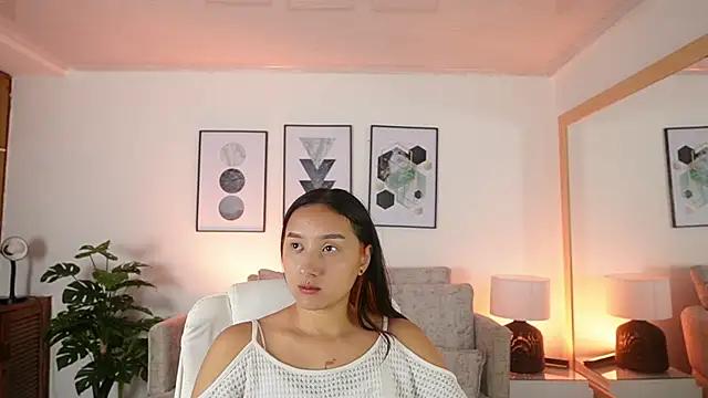 Entertain your itch for girls livestreamers with our collection of stunning models, skilled in the art of temptation and delight.