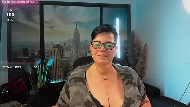 Entertain your itch for girls livestreamers with our collection of stunning models, skilled in the art of temptation and delight.