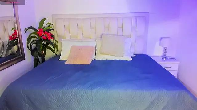 Noah10__ from StripChat is Freechat