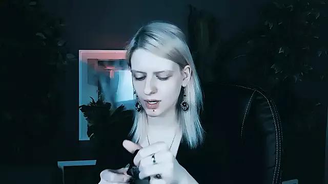 Entertain your itch for girls livestreamers with our collection of stunning models, skilled in the art of temptation and delight.