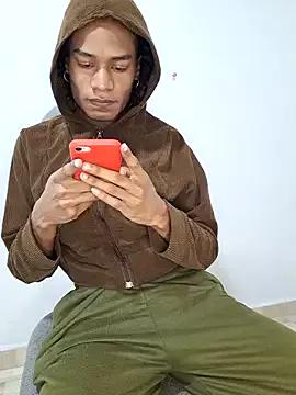 Noah_Miller7 from StripChat is Freechat