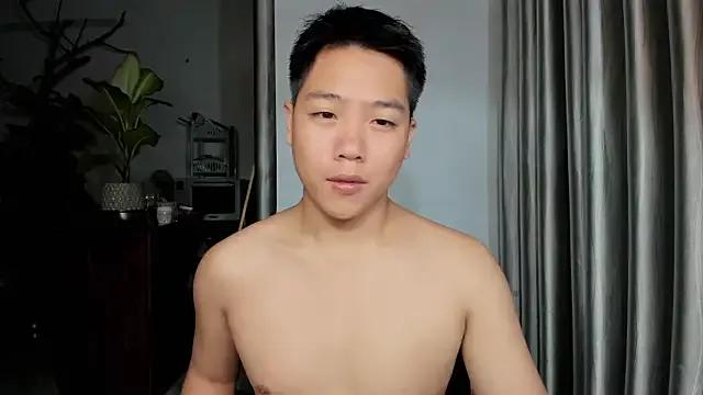 Oliver_Nl from StripChat is Freechat