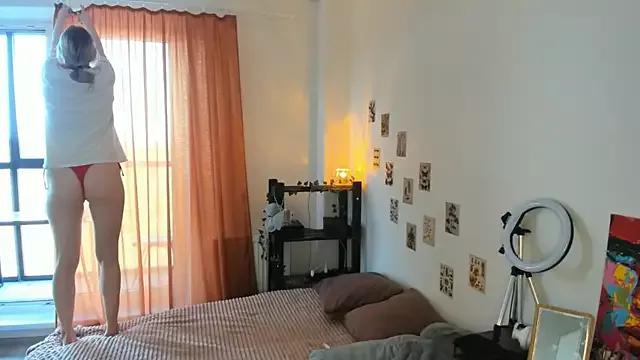 Olivia_4Sweet from StripChat is Freechat