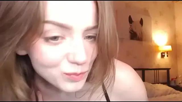 Olivia_Mennso from StripChat is Freechat