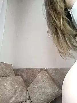 Olivia_OliV from StripChat is Freechat