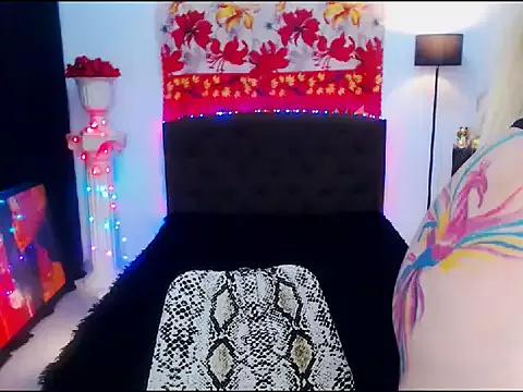 OliviaSexGoddess from StripChat is Freechat