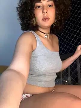 OliviaWild_ from StripChat is Freechat