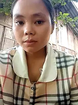 omiu-baby from StripChat is Freechat