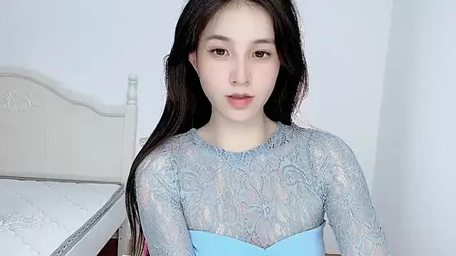 OOOm-oo from StripChat