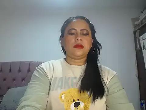 Entertain your itch for girls livestreamers with our collection of stunning models, skilled in the art of temptation and delight.