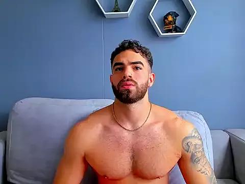 Paul_Phoenix from StripChat is Freechat