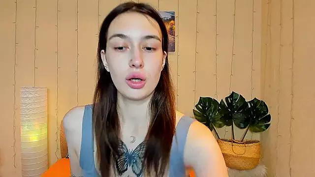 Pauline_Soul from StripChat is Freechat