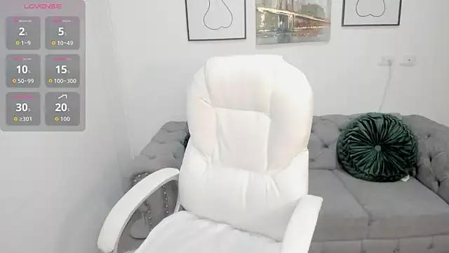 pekylove_ from StripChat is Freechat