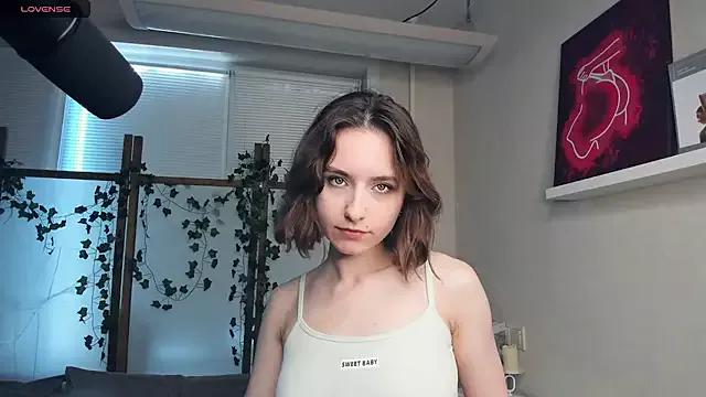 Photos of PetulaCatlett from StripChat is Freechat