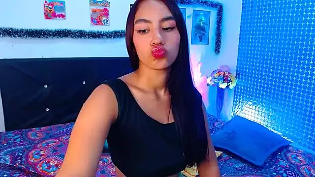 pleasure_and_fantasy from StripChat is Freechat