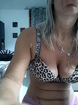 Photos of porcedda38 from StripChat is Private