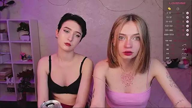 Entertain your itch for girls livestreamers with our collection of stunning models, skilled in the art of temptation and delight.