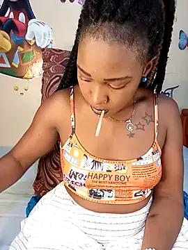 Pretty_tiffany from StripChat is Freechat