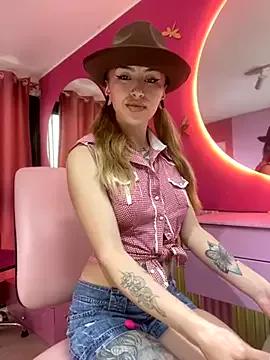Entertain your itch for girls livestreamers with our collection of stunning models, skilled in the art of temptation and delight.